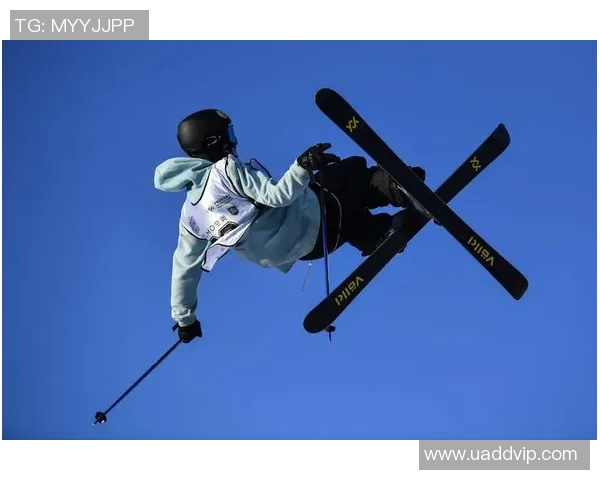 濮阳籍选手杨满意，世界滑雪大跳台斩获铜牌！